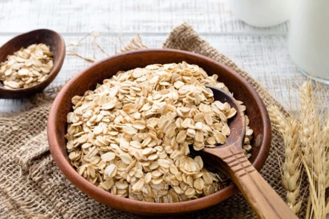 Ăn yến mạch vào buổi sáng hay buổi tối giảm cân tốt hơn?